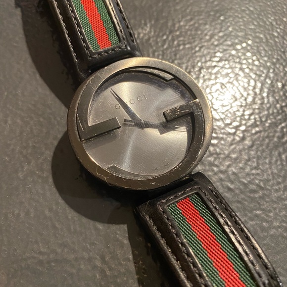 GUCCI Watch - Picture 4 of 9
